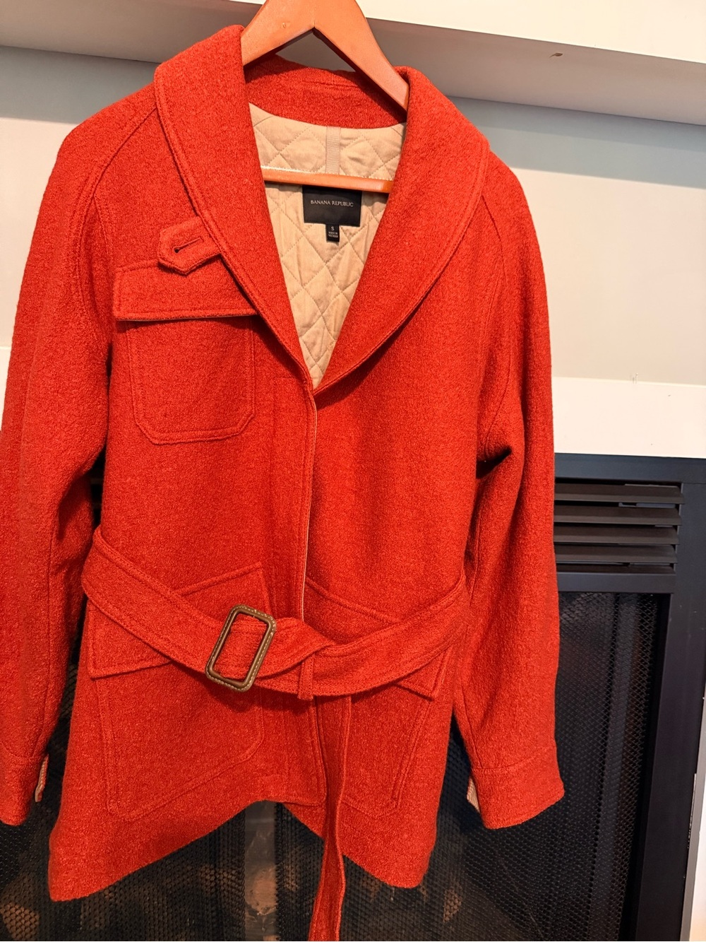 Banana Republic Orange Peacoat women’s with tan quilted lining. Size small.
